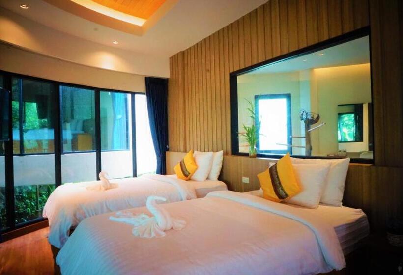 בקתה סטנדרטית, Rock And Tree House Resort