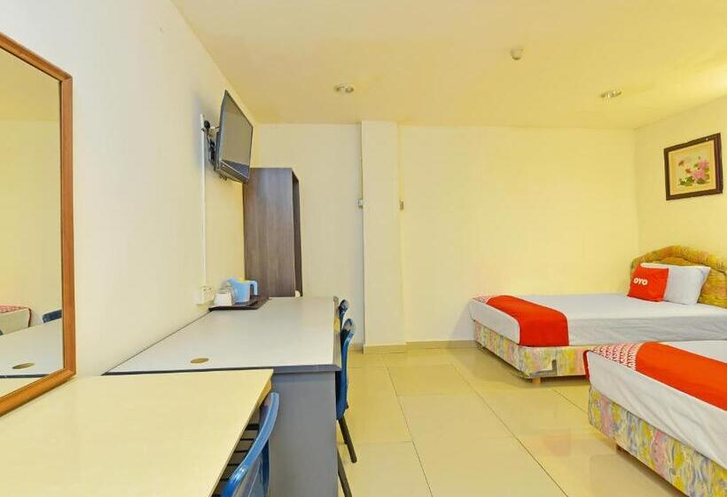 스탠다드 룸, Sam Huat