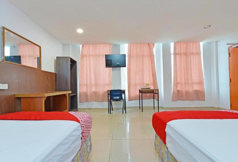 디럭스 룸, Sam Huat