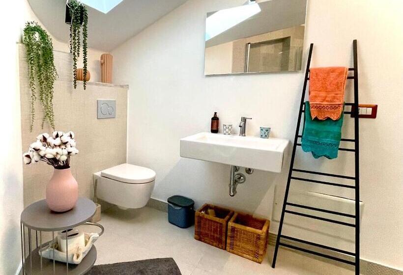 １ベッドルームのデラックスアパートメント, Stella House B&b + Free Park