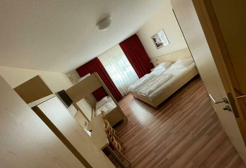 四人标准间, Autohof Hotel Salzbergen