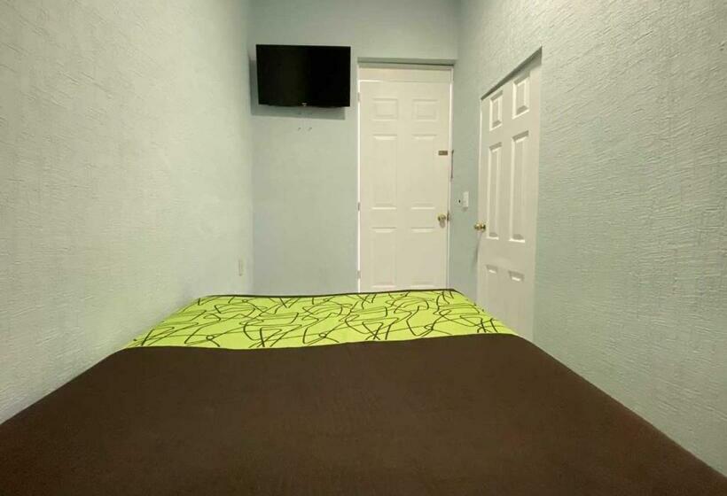 スタンダードルーム, Gran Via Central