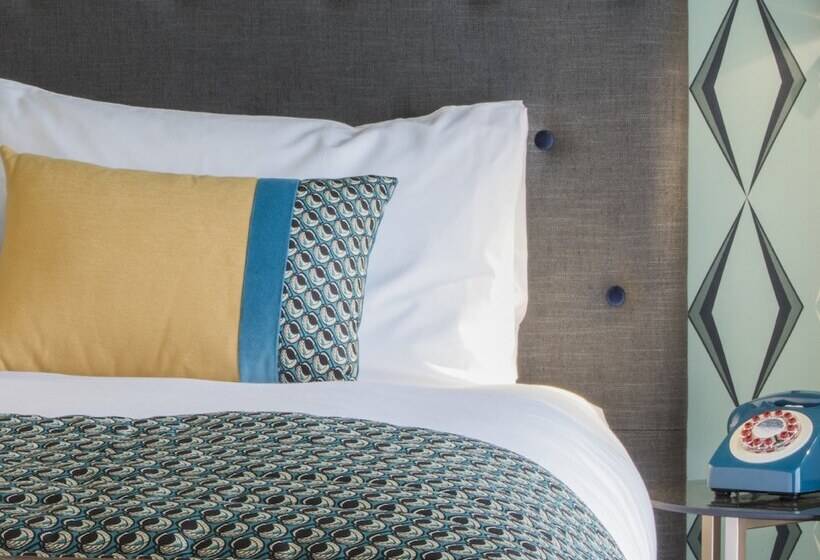 장애인을 위한 스위트, Indigo   Silverthorne, An Ihg