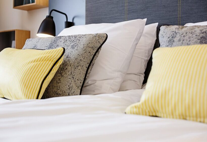 Люкс Адаптированный для Инвалидов, Indigo Silverthorne, An Ihg