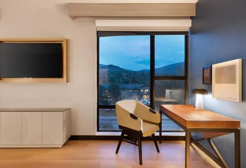 سوئیت با تخت بزرگ, Indigo   Silverthorne, An Ihg