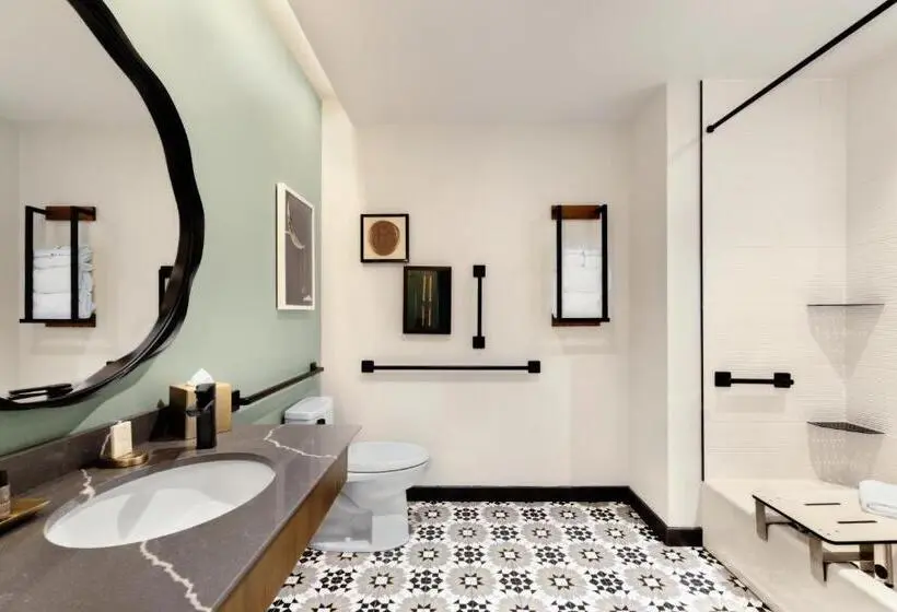 اتاق استاندارد برای معلولان, Indigo   Silverthorne, An Ihg