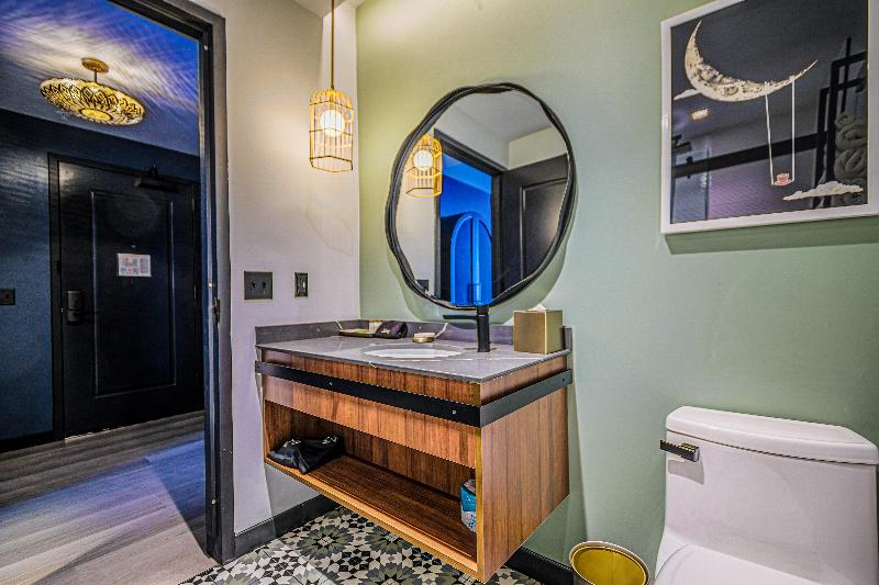 장애인을 위한 스위트, Indigo   Silverthorne, An Ihg