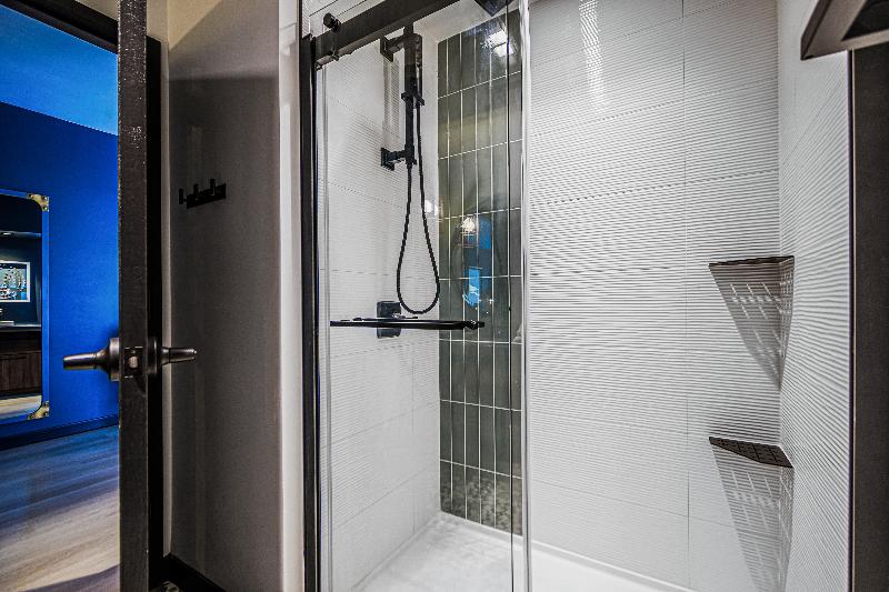 장애인을 위한 킹사이즈 침대 스탠다드 룸, Indigo   Silverthorne, An Ihg
