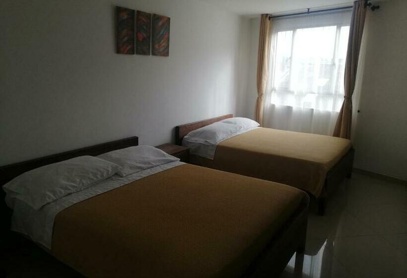 חדר סופריור, La Rueda Sr