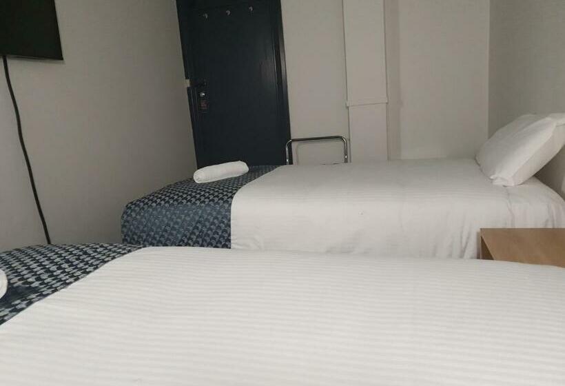 اتاق استاندارد با سرویس بهداشتی مشترک, Romano S Hotel & Suites Wagga Wagga