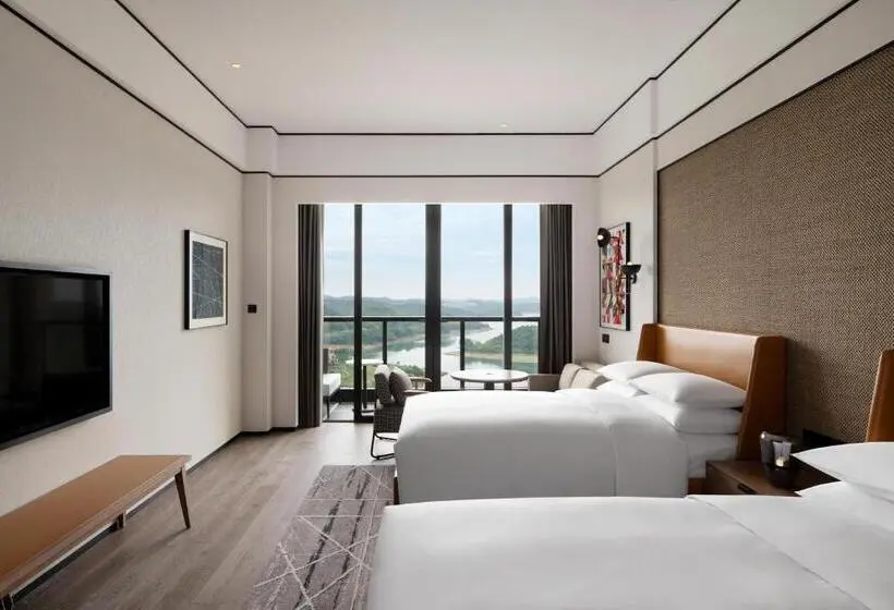 湖の見えるプレミアムルーム, Sheraton Mianyang