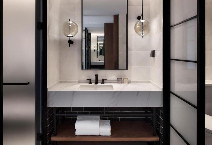 غرفة ديلوكس مطلة على الجبل, Sheraton Mianyang