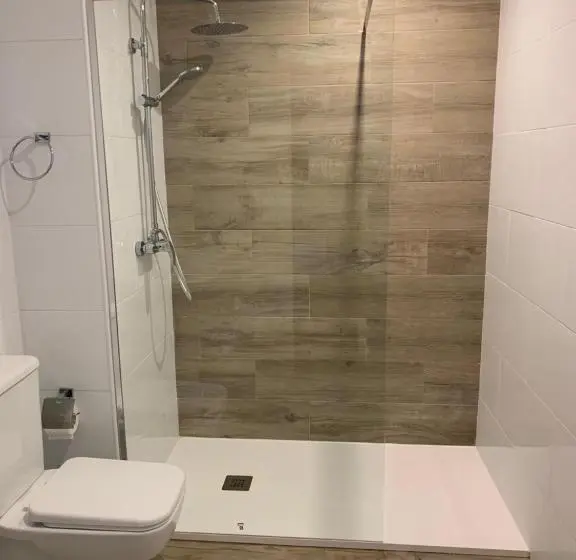 سوییت, Oxford Suites Ciudad De La Coruña