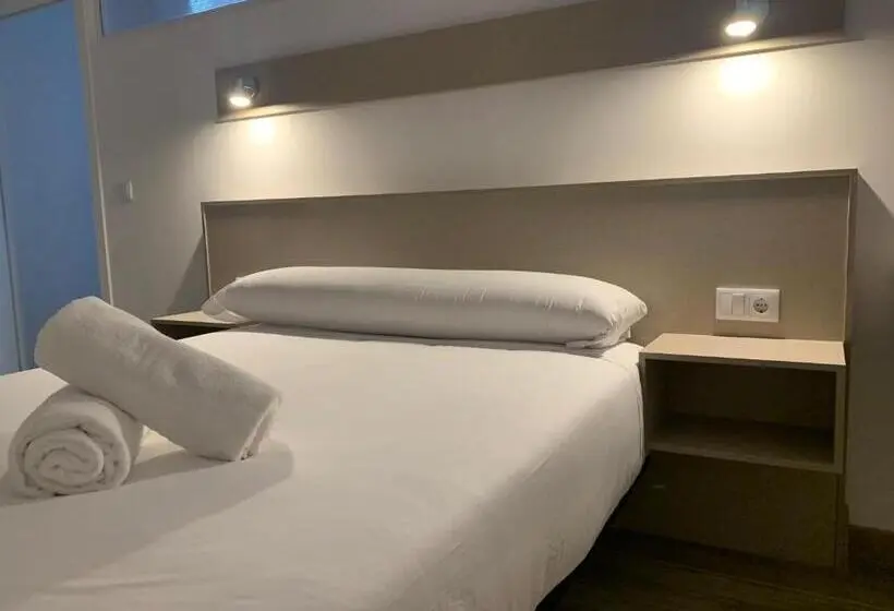سوییت, Oxford Suites Ciudad De La Coruña