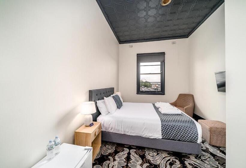 سوییت لوکس, Romano S Hotel & Suites Wagga Wagga