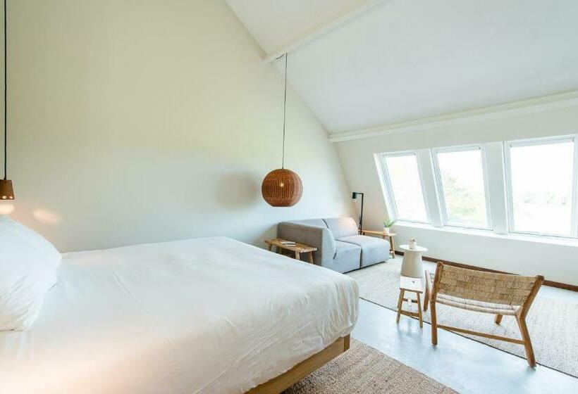 스위트 킹사이즈 침대, Van Heeckeren Apartments & Suites Nes