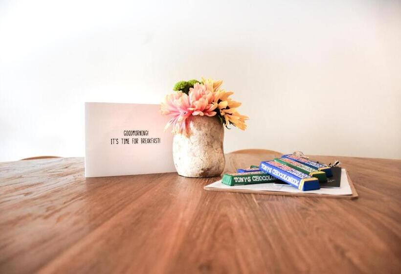 בית, 3 חדרי שינה, Van Heeckeren Apartments & Suites Nes