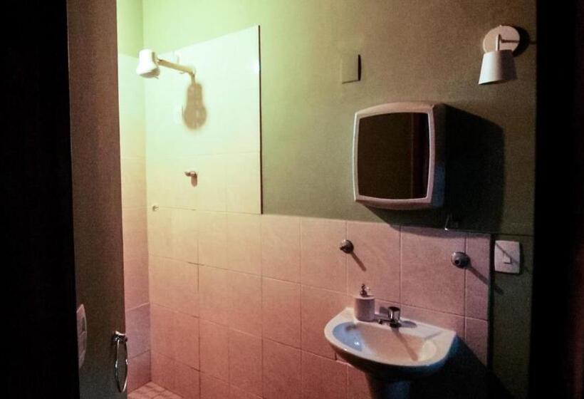 四人标准间, Hostel La Isla