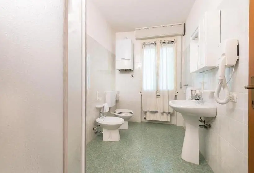 バルコニー付スタンダード４ベッドルーム, Agriturismo Al Motto