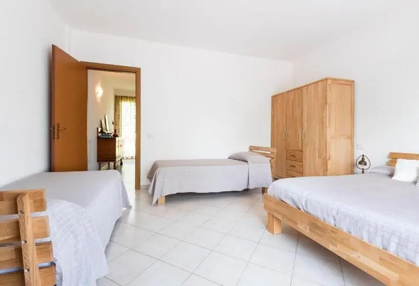 バルコニー付スタンダード４ベッドルーム, Agriturismo Al Motto