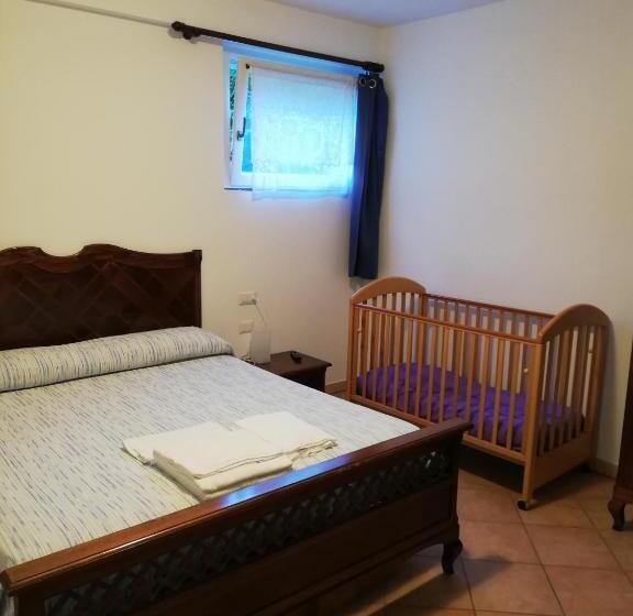 חדר לארבעה סטנדרטי עם נוף לגינה, Agriturismo Al Motto