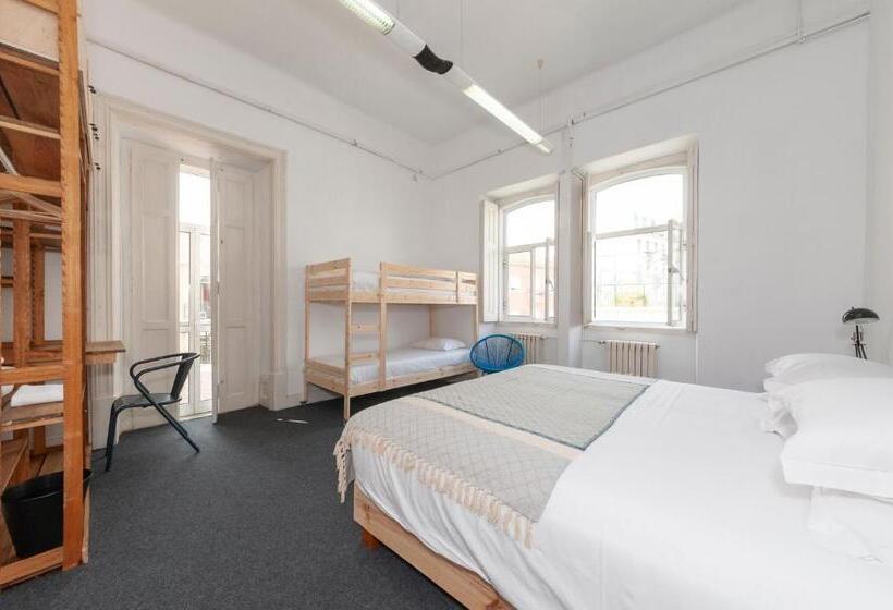 اتاق خانوادگی, Cheese & Wine Lapa