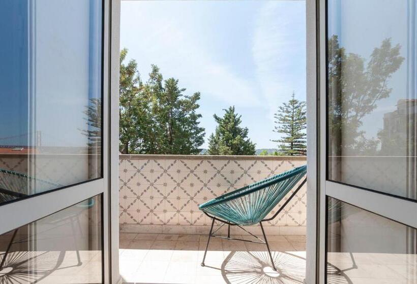 اتاق استاندارد با سرویس بهداشتی مشترک, Cheese & Wine Lapa