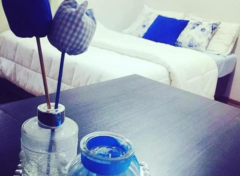 家庭间, Hostel Tiradentes 774