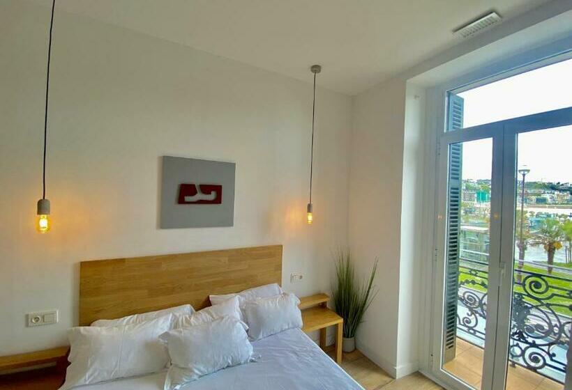 带观景的标准工作室, Mirandoalaconcha Rooms