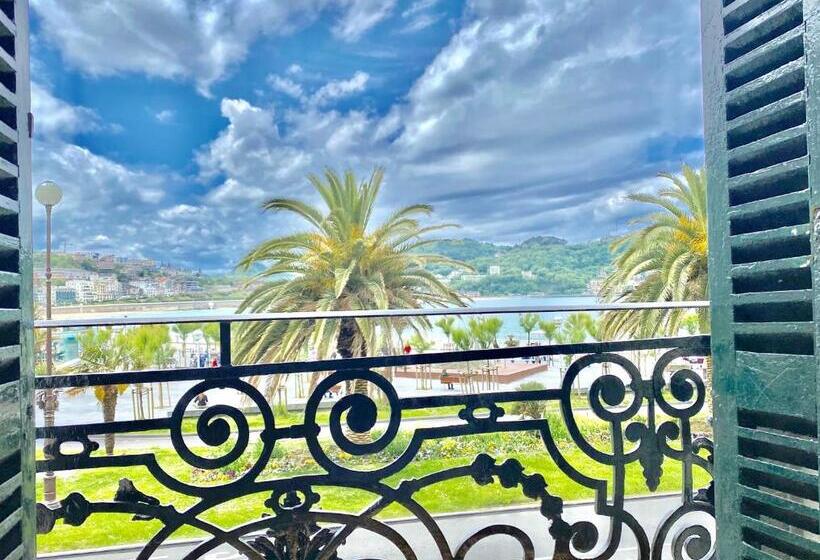 带观景的标准工作室, Mirandoalaconcha Rooms