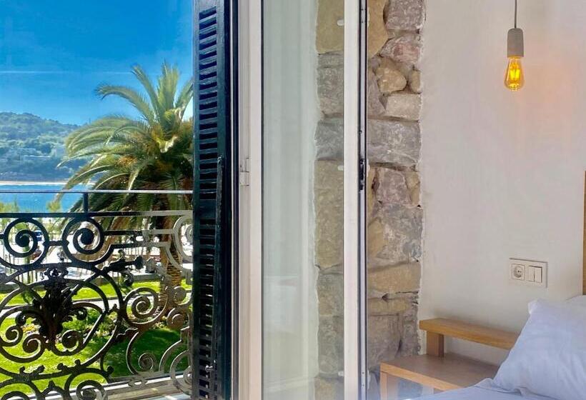 带观景的标准工作室, Mirandoalaconcha Rooms