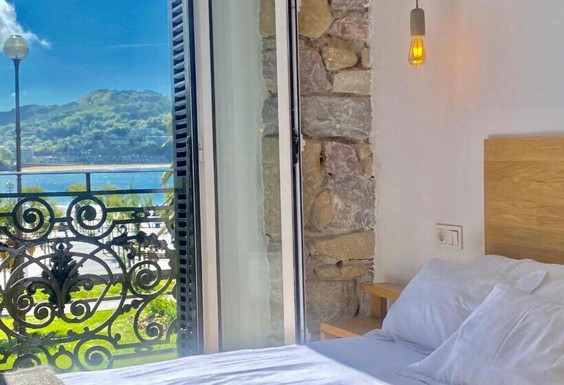 带观景的标准工作室, Mirandoalaconcha Rooms