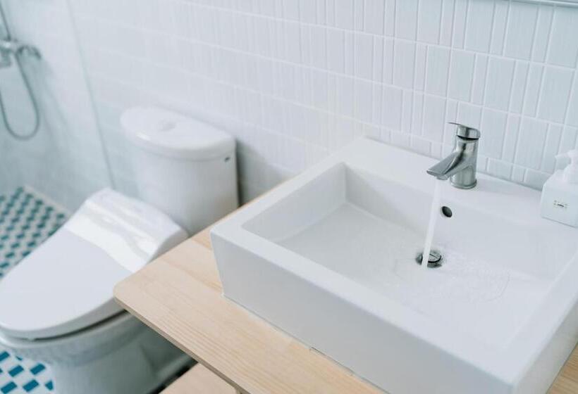 اتاق لوکس, 東皋歇暝 鹿港民宿 Tang Ko Hioh Mî Lukang Guesthouse