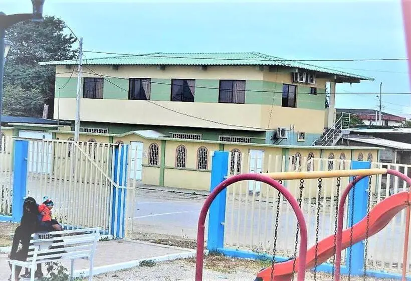 スイート（家族用）, Suites Sonikikos
