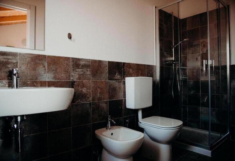 غرفة قياسية, Azienda Agricola Saint Hubert