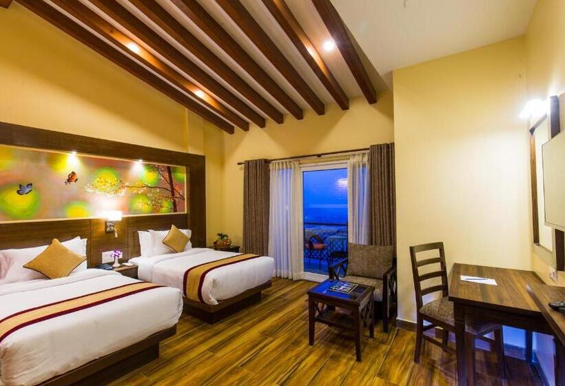 اتاق خانوادگی با چشم‌انداز کوه, Himalaya Drishya Resort