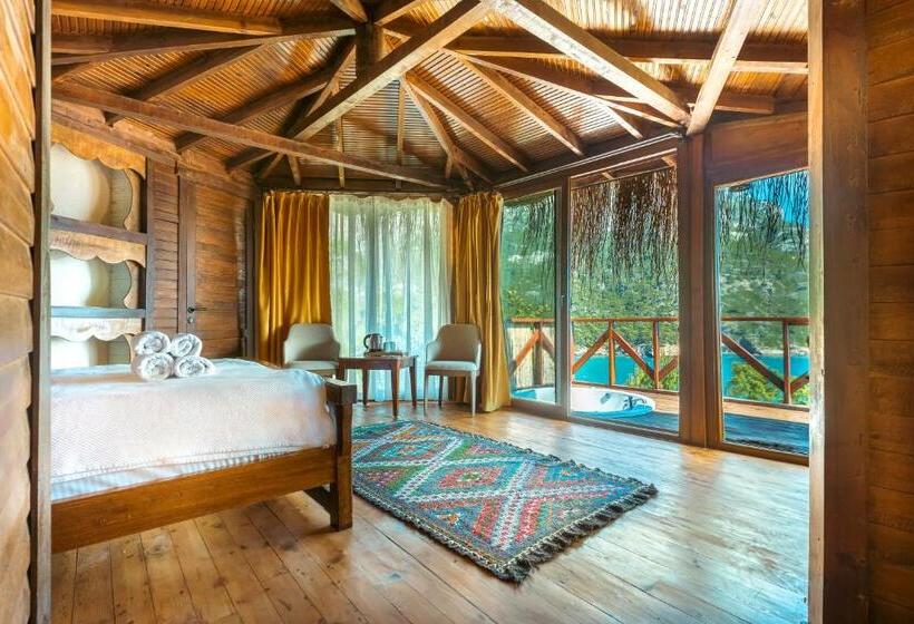 חדר סטנדרט נוף לים עם מרפסת, La Boheme Kabak