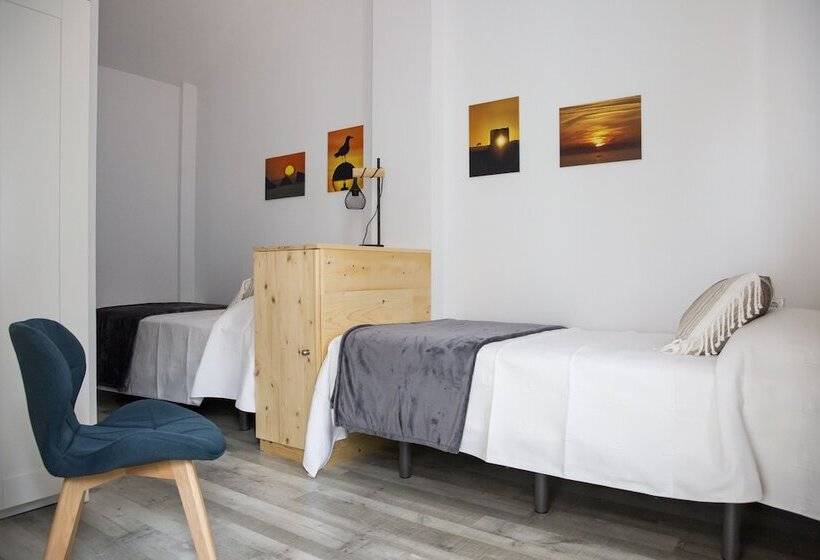 标准间, La Caracola Suances