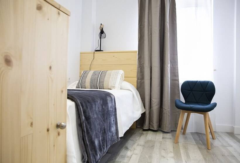 标准间, La Caracola Suances