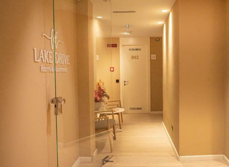 חדר סטנדרט עם מרפסת, Lake Drive Rooms&apartments