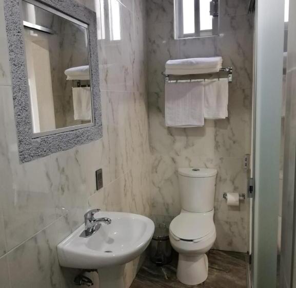 スタンダードルーム, Nuevo Bernal