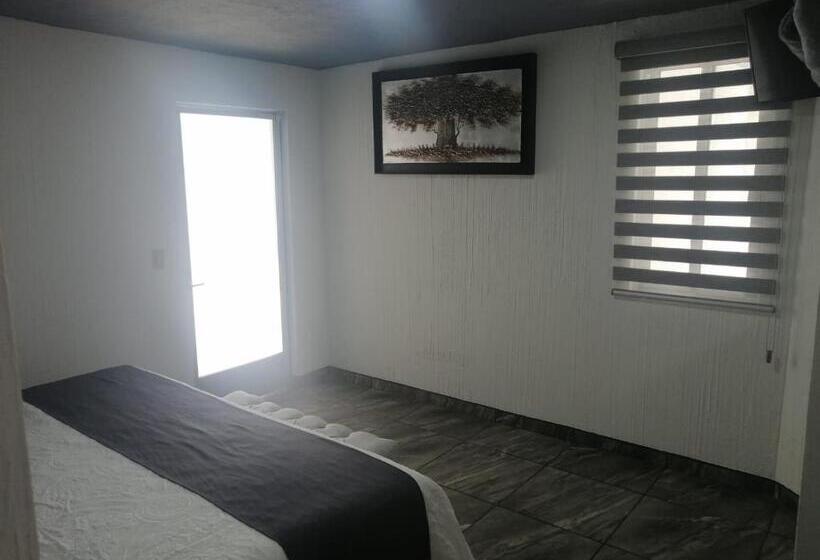 スーペリアールーム, Nuevo Bernal