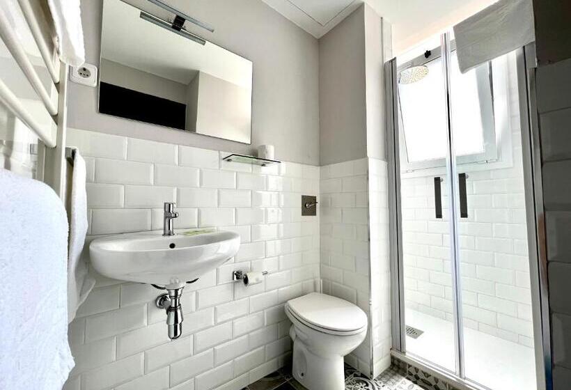 キングサイズベッドのスタンダードルーム, Hostal La Canonja