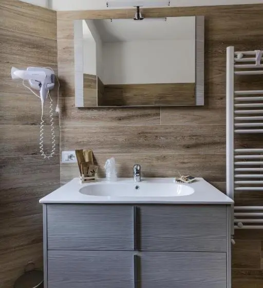 バルコニー付き１ベッドルームアパートメント, Residence Il Muretto