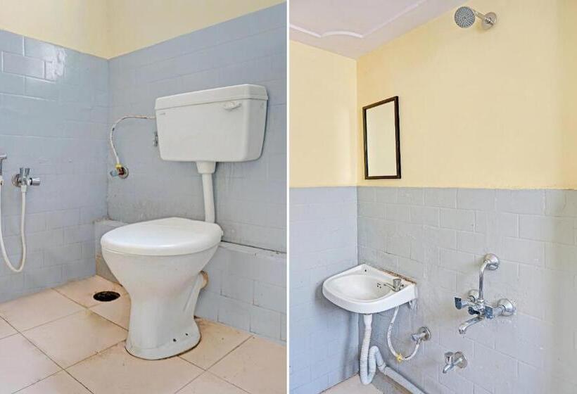 标准三人间, Spot On Hotel Prakash Residency, Near Hanuman Gym Ajmera Colony, Pimpri