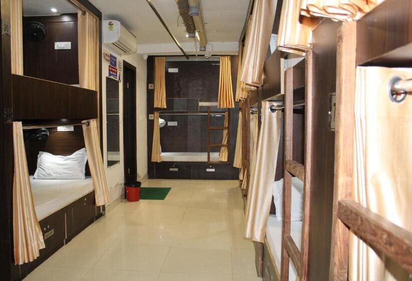מיטה בחדר משותף, Paradise Ac Dormitory