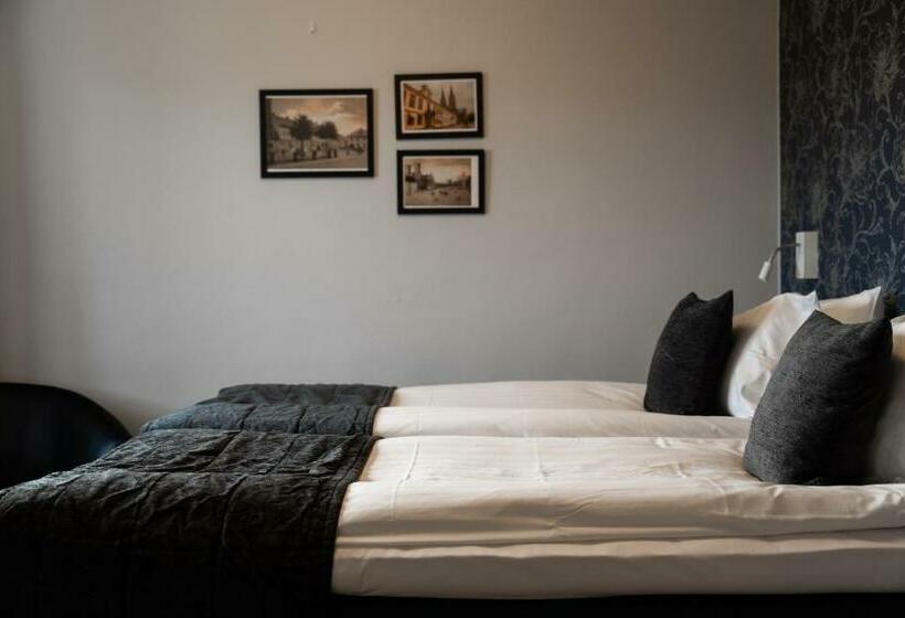 Номер Стандарт, Skara Stay & Go