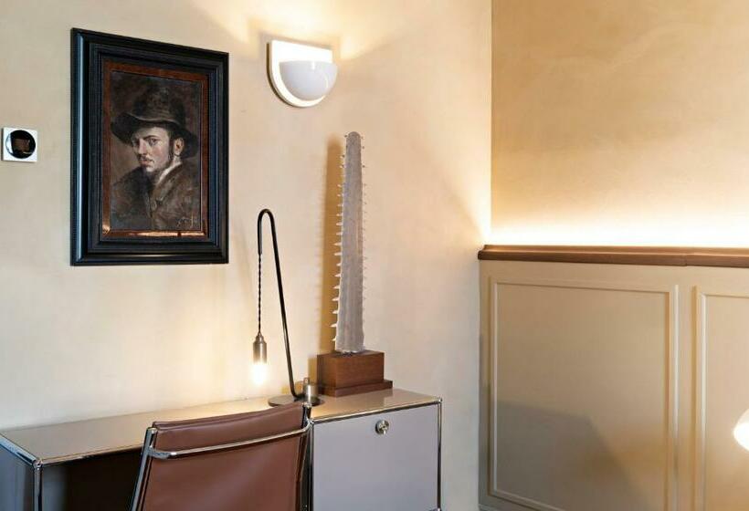 غرفة سوبيريور, Paradis Pietrasanta