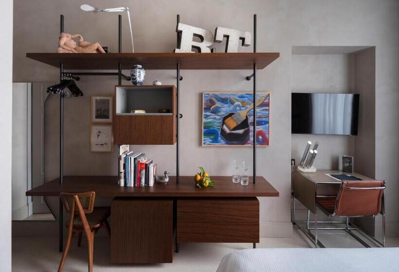 غرفة قياسية, Paradis Pietrasanta