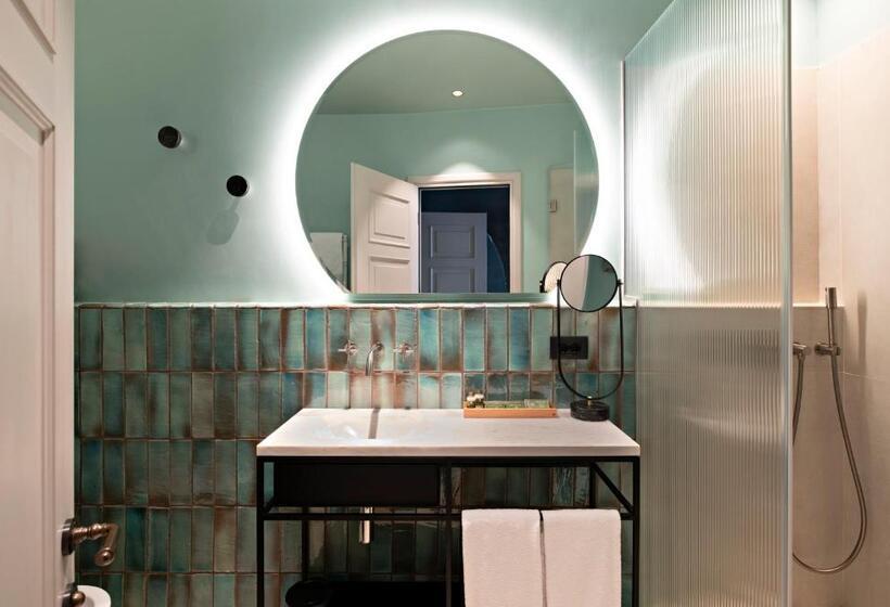 غرفة قياسية مزوَّدة بتراس, Paradis Pietrasanta